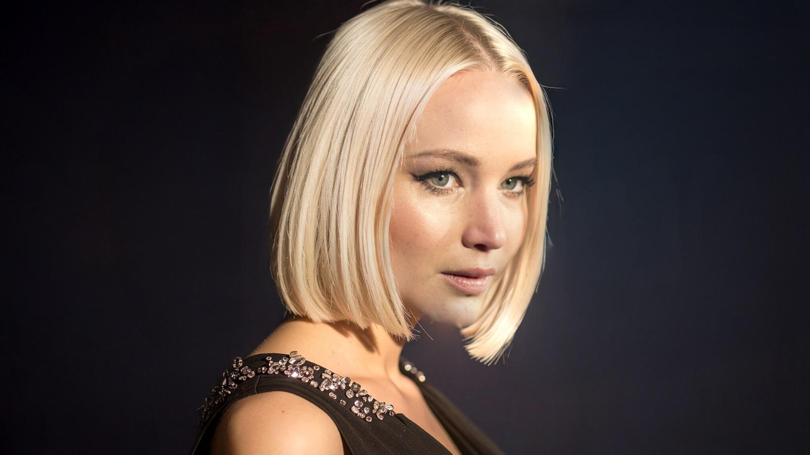 Jennifer Lawrence says David O. Russell never degraded her or yelled at her