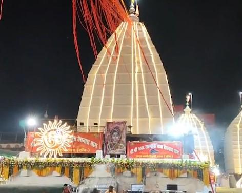 Massive devotee turnout at Shiva temples nationwide on Mahashivratri