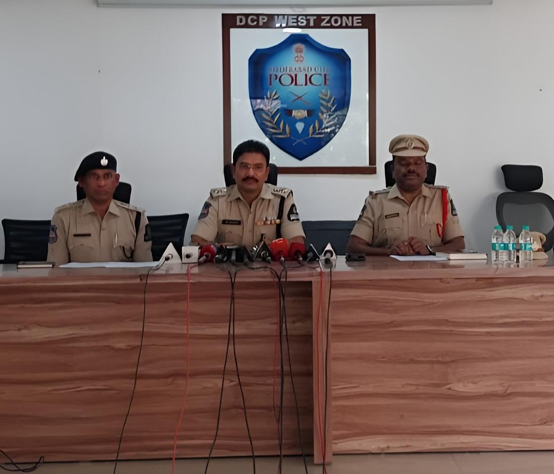 Conman posing as fake AIS officer arrested in Hyderabad