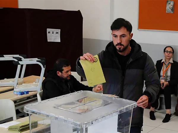 Voting begins across Turkey