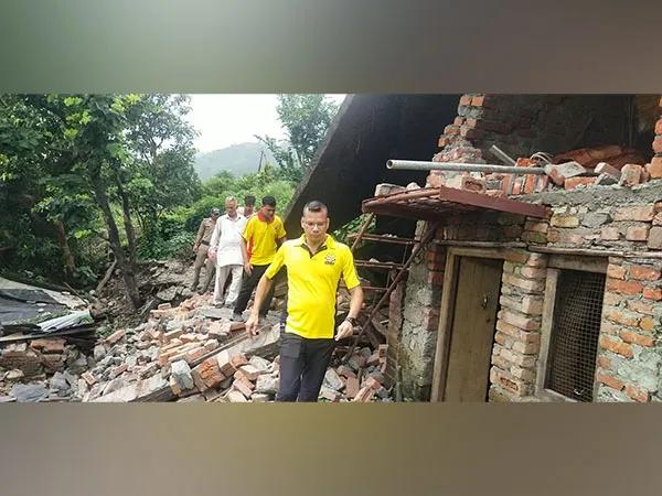 SDRF Commandant Inspects Relief Operations In Jakhan Village