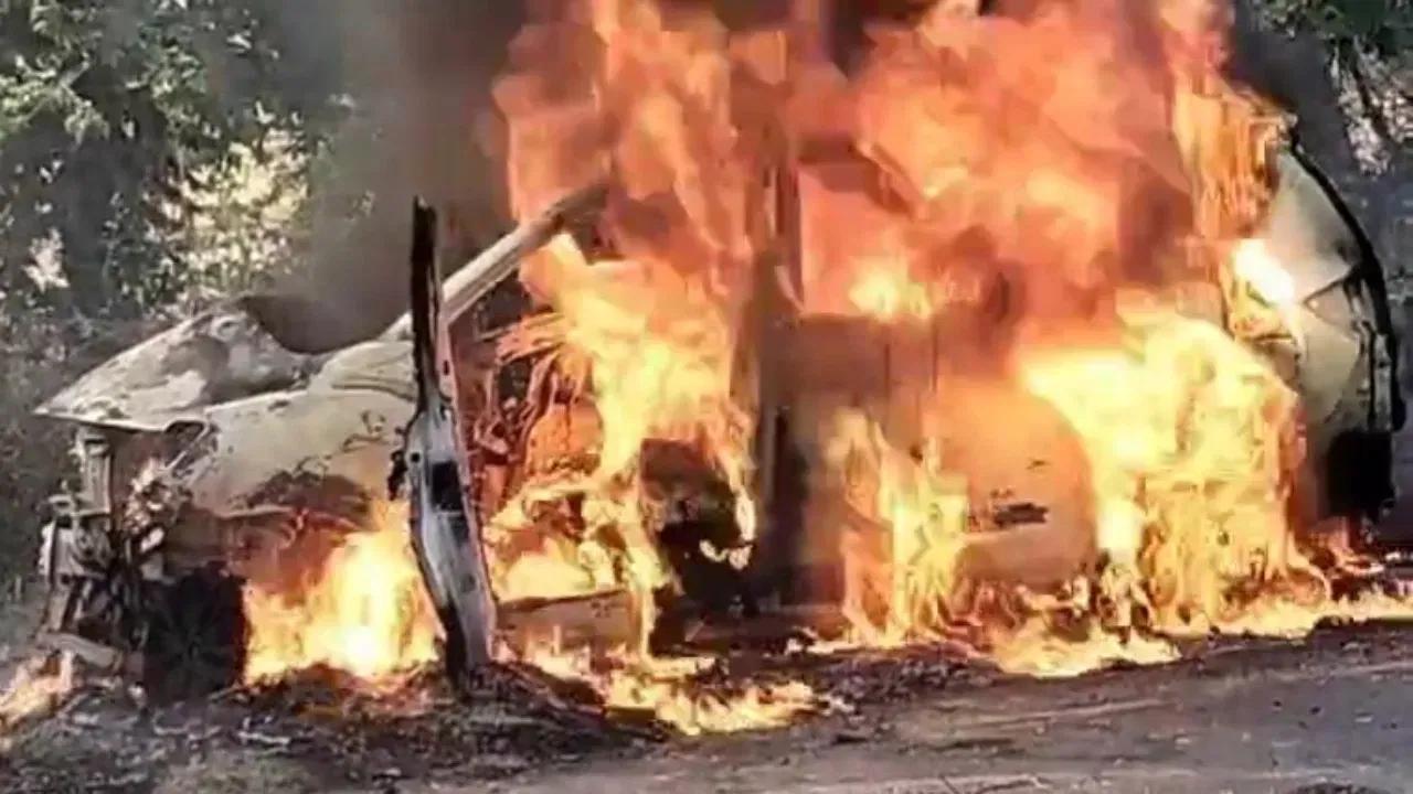 Couple burnt alive as car catches fire after colliding with tree