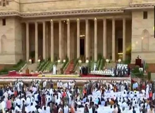 Stage set for Narendra Modi's swearing-in as PM