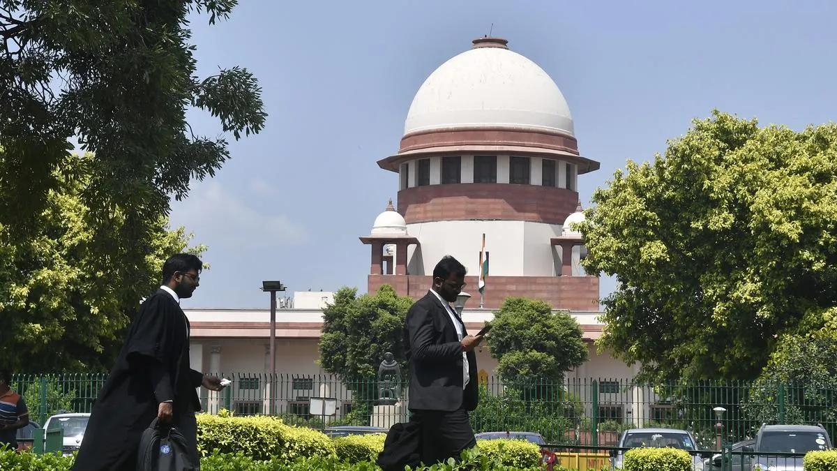 SC calls for status report from Manipur government on recovery of arms