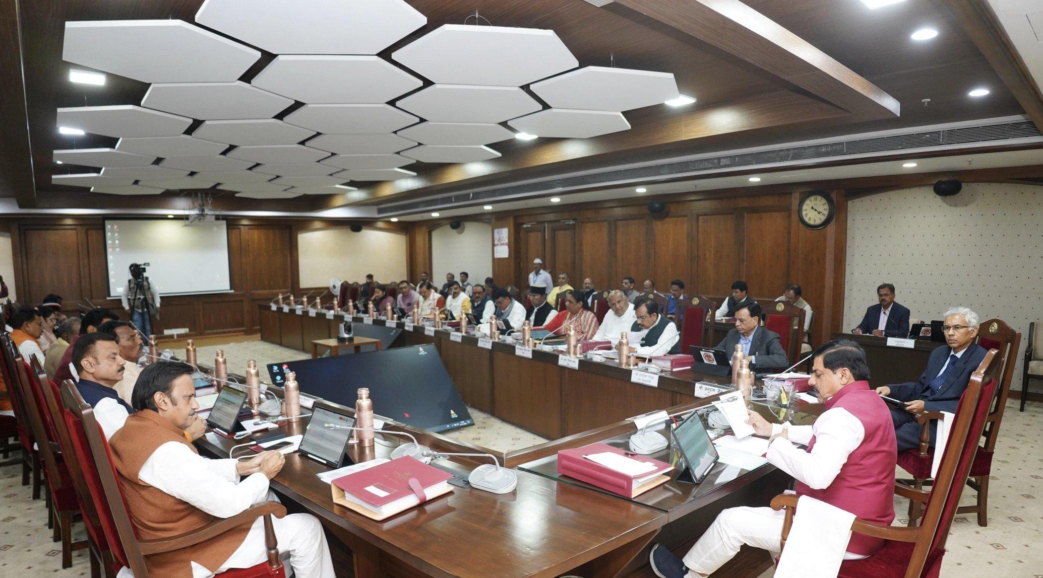 MP plans Rs 390 cr buffer zones across tiger reserves to reduce human-wildlife conflict