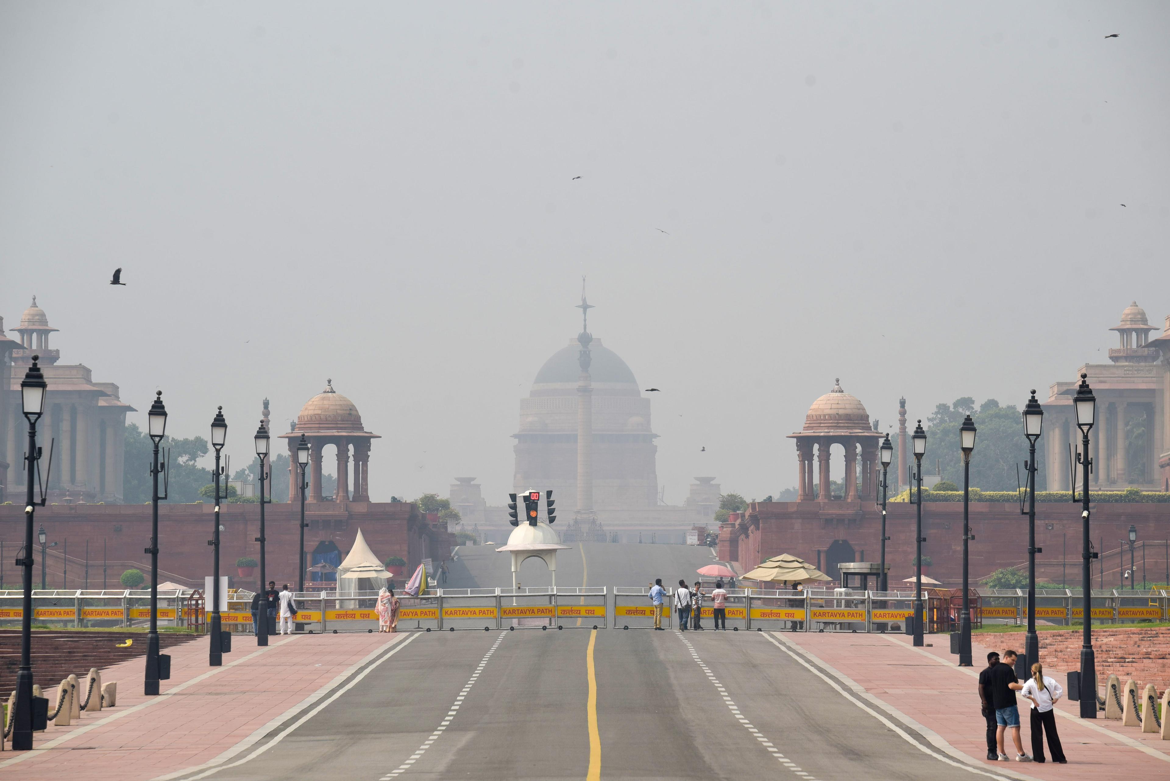 GRAP Stage-II curbs imposed as air quality plummets to 'very poor' in Delhi