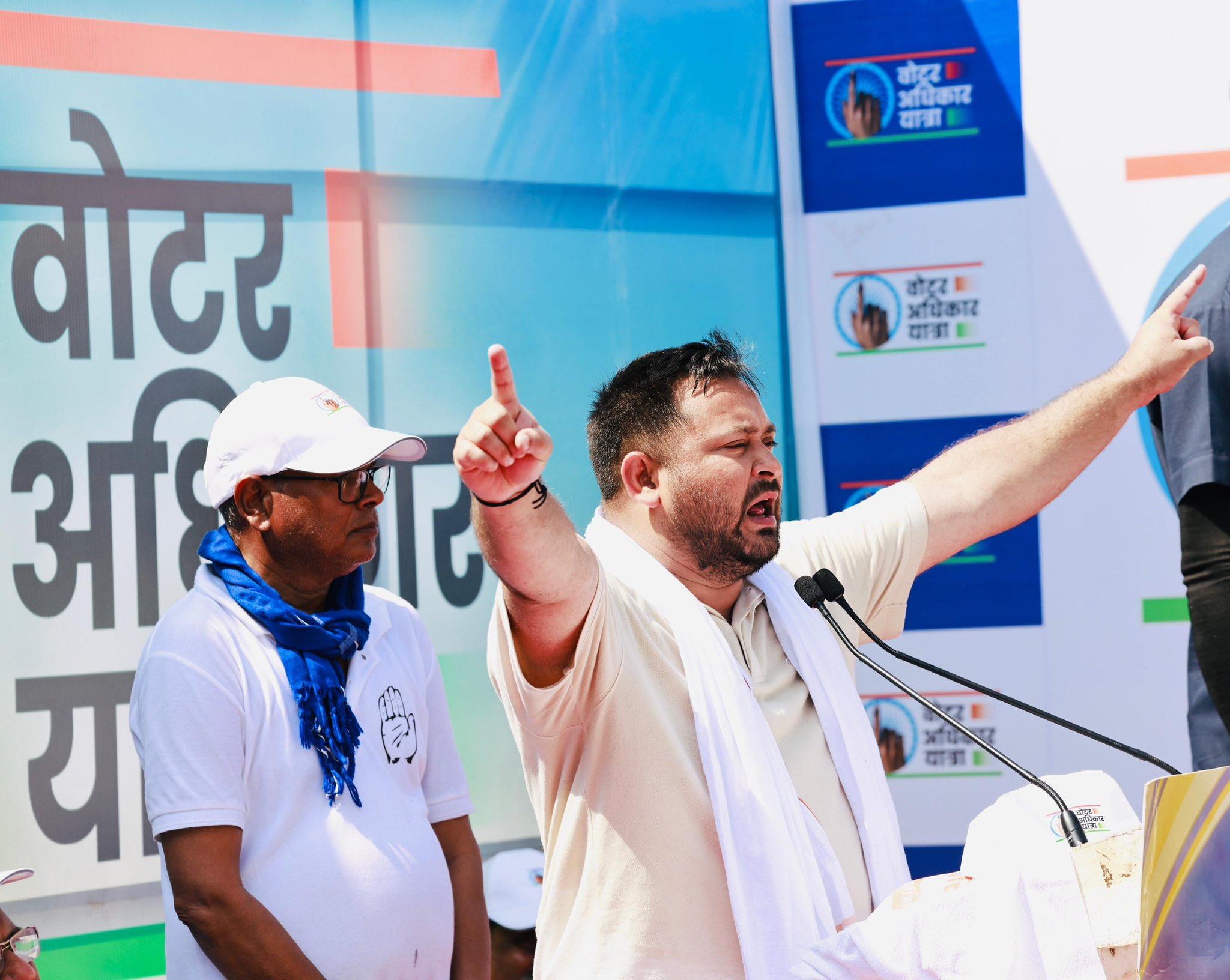 Tejashwi, Oppn leaders target PM Modi, Nitish Kumar on final day of Voter Adhikar Yatra