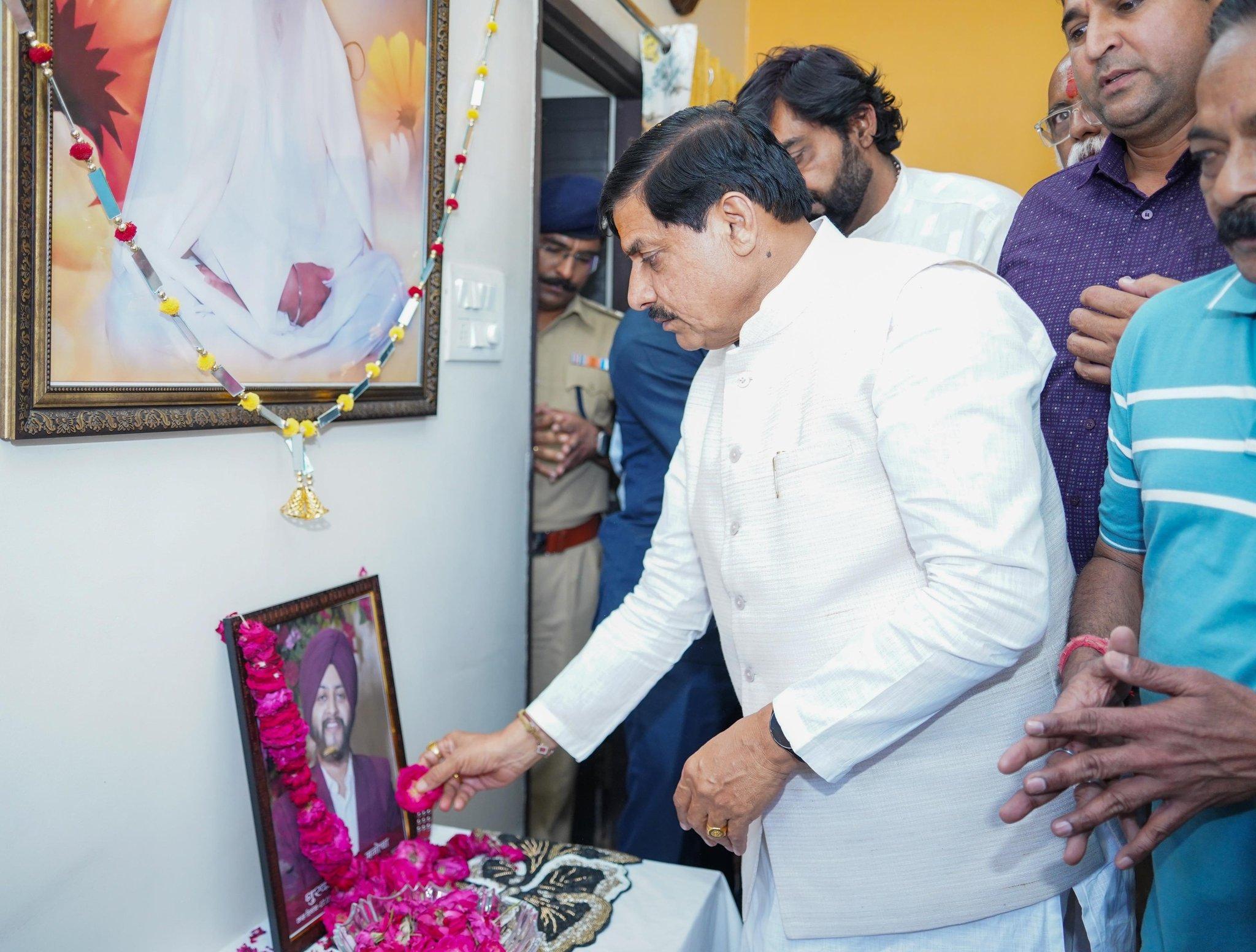 Slain student’s final rites to be performed in Canada, CM visits family in Ujjain