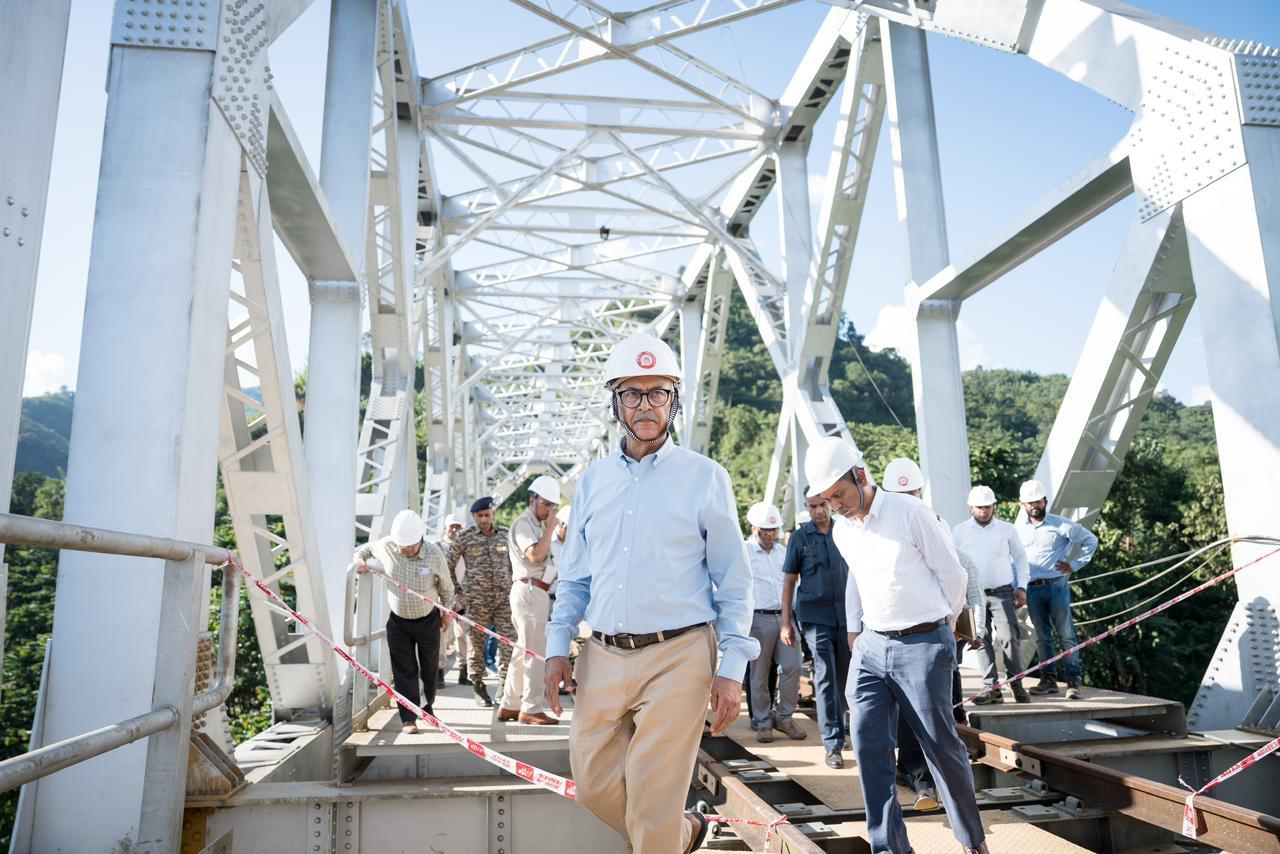 Manipur Guv visits Noney, inspects world’s highest railway bridge over Ijei River