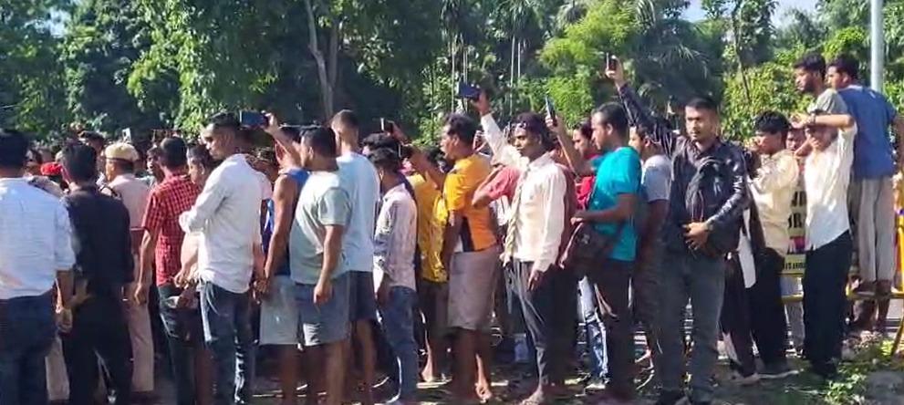 Zubeen Garg death case: Violent protests erupt near Baksa jail, prohibitory order clamped