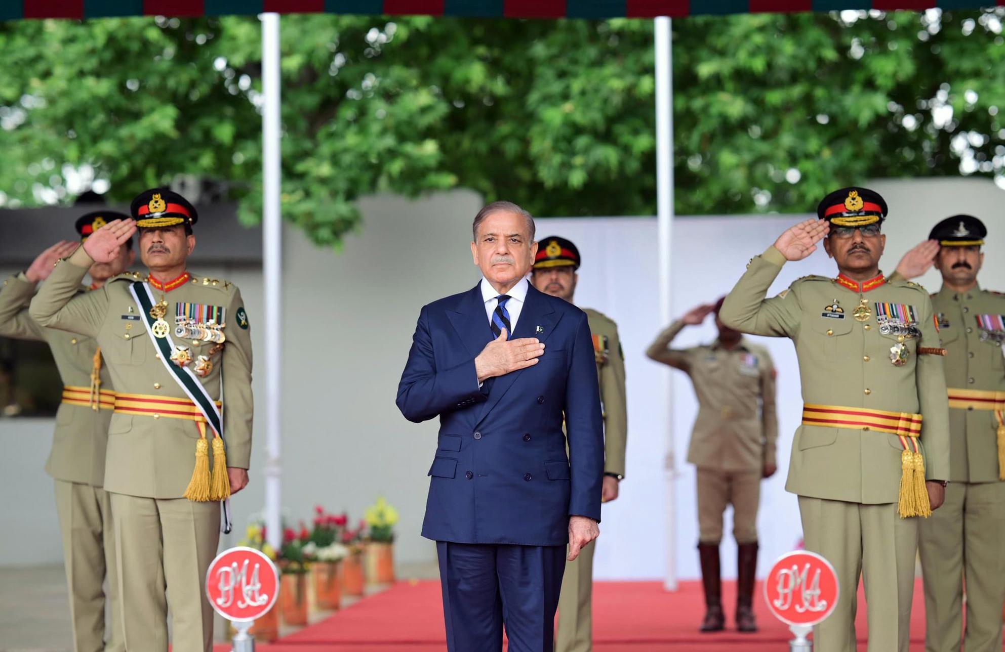 Pakistan: Traditional fault lines multiplying with internal uprisings