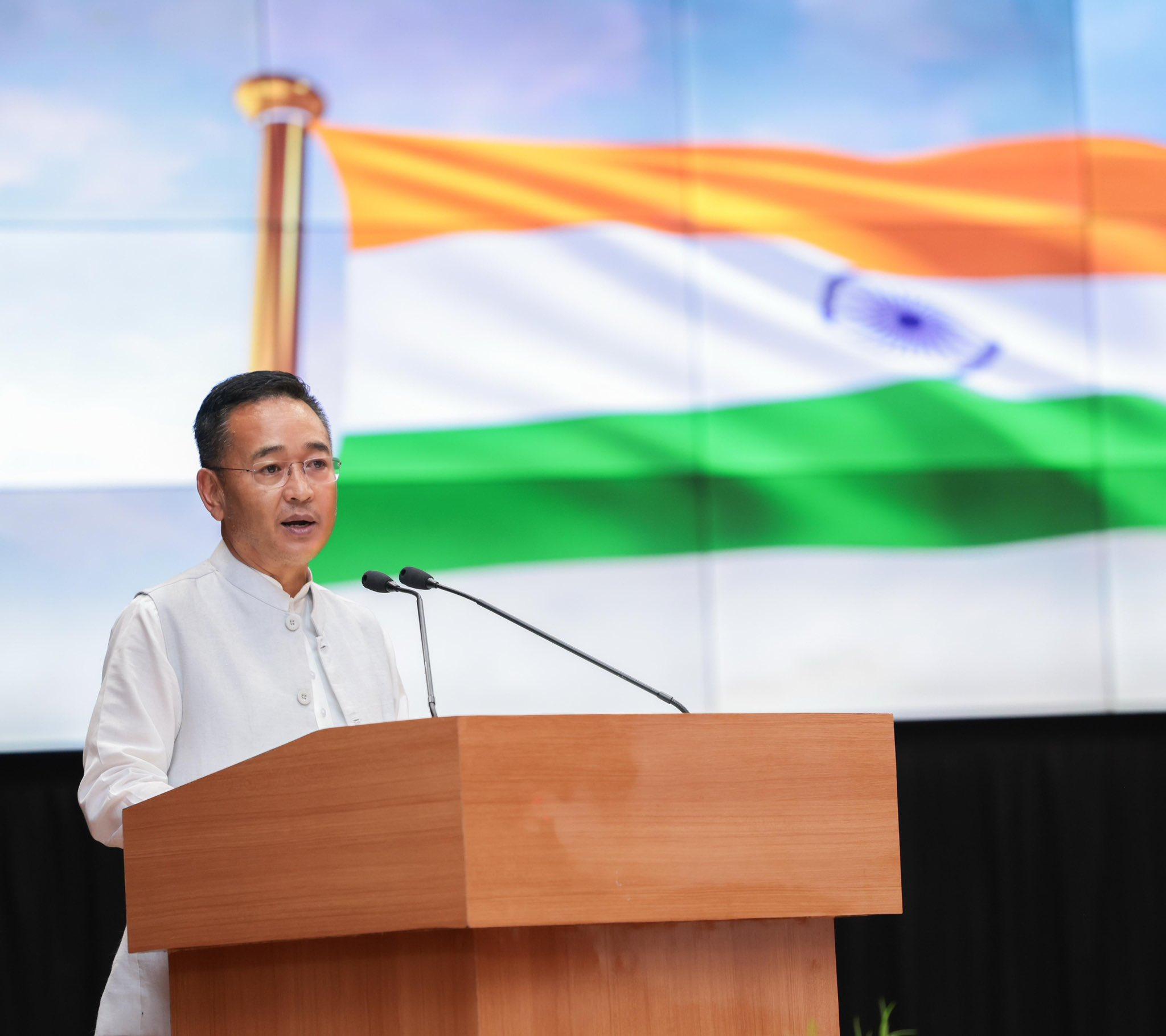 Sikkim celebrates 'Har Ghar Tiranga' initiative, CM Tamang leads state event