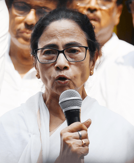 Finally Mamata Banerjee to visit violence-hit Murshidabad today (Ld)