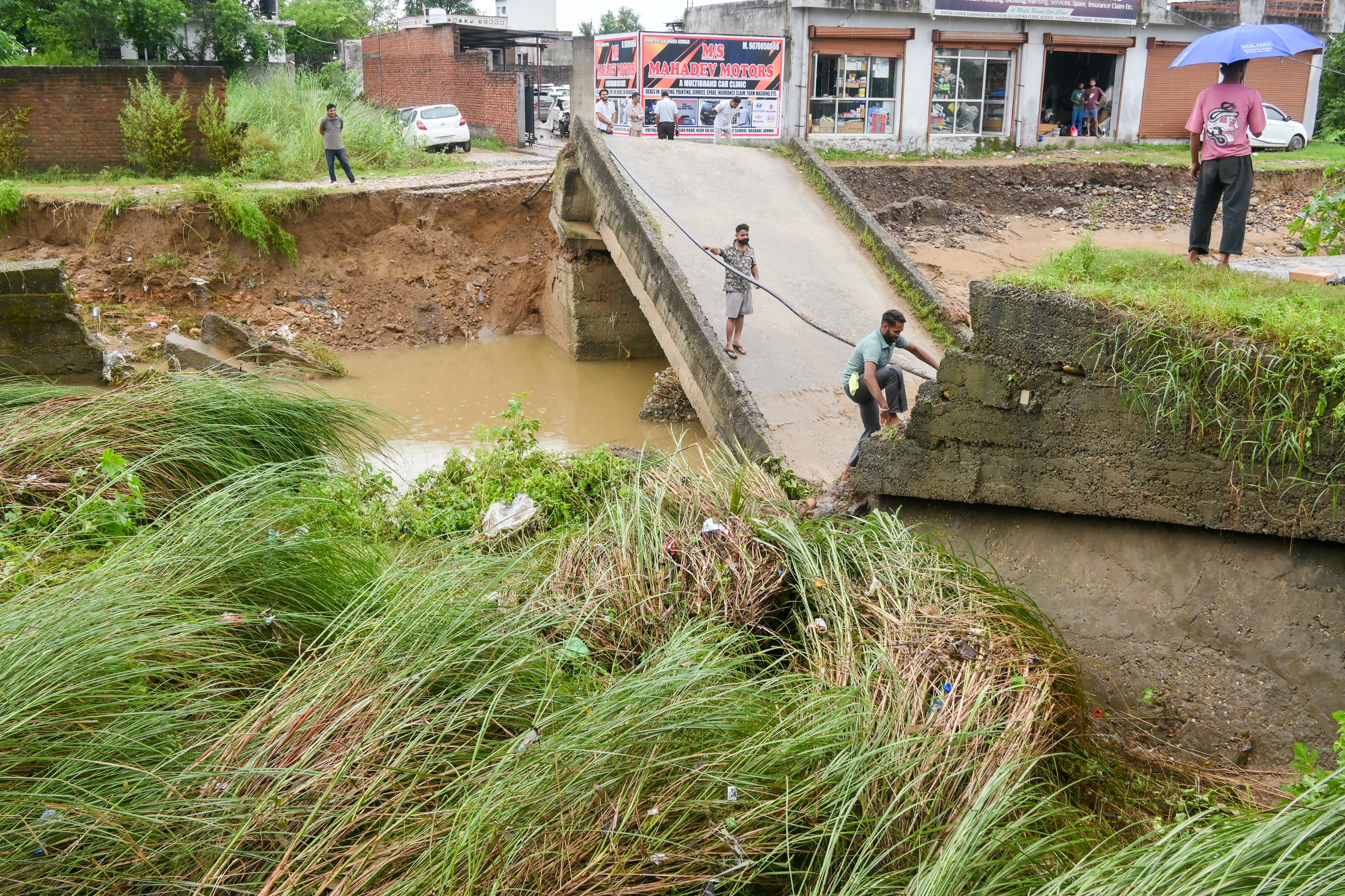 30 killed in Mata Vaishno Devi shrine route cloudburst, flood situation worsens in Jammu