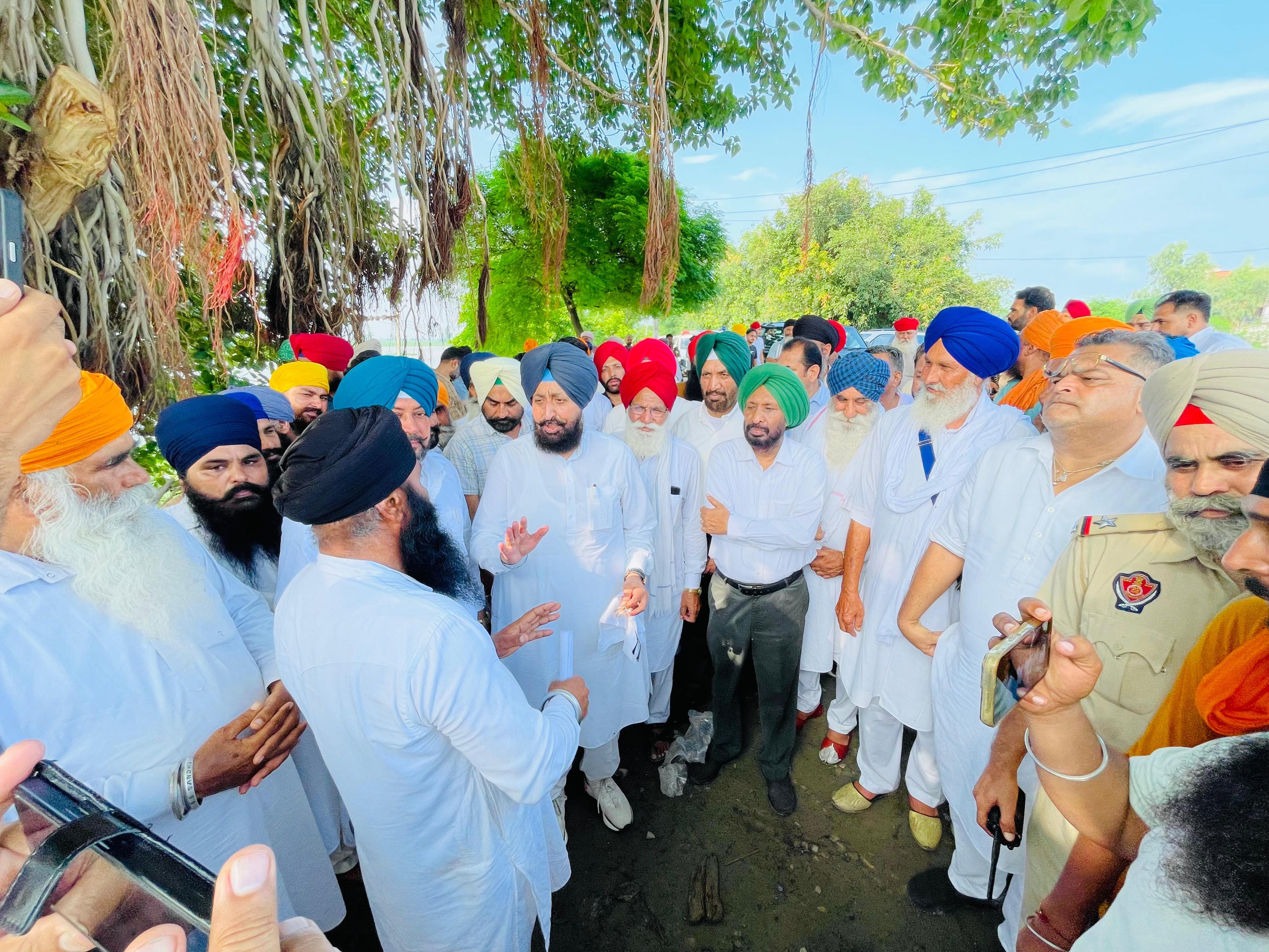 Punjab floods: Farmlands under water, thousands displaced, says Cong leader