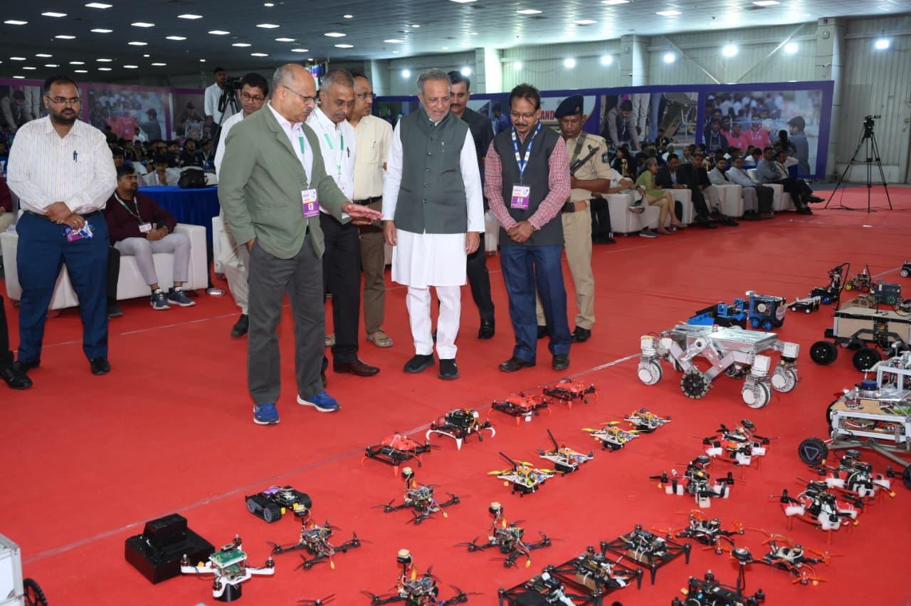 Over 200 student patents filed as 'Robofest Gujarat 5.0' concludes in Ahmedabad