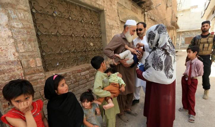 Poliovirus detected in 40 sewage samples across Pakistan in December 2025