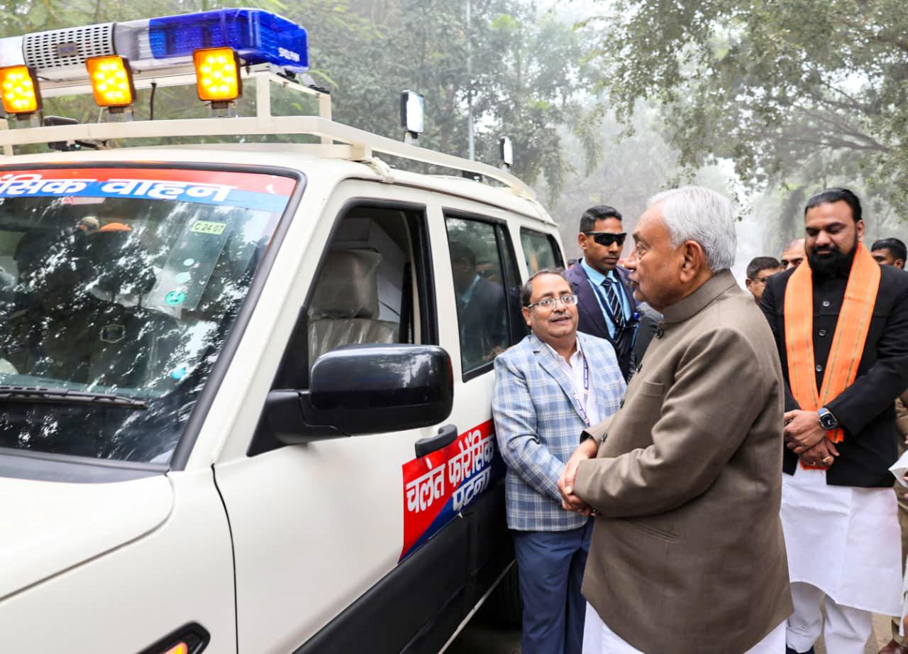 CM Nitish Kumar flags off 34 mobile forensic lab vehicles, boosts Bihar Police investigation capacity