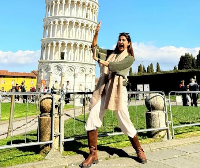 Aahana Kumra explores art, mythology during Italian holiday