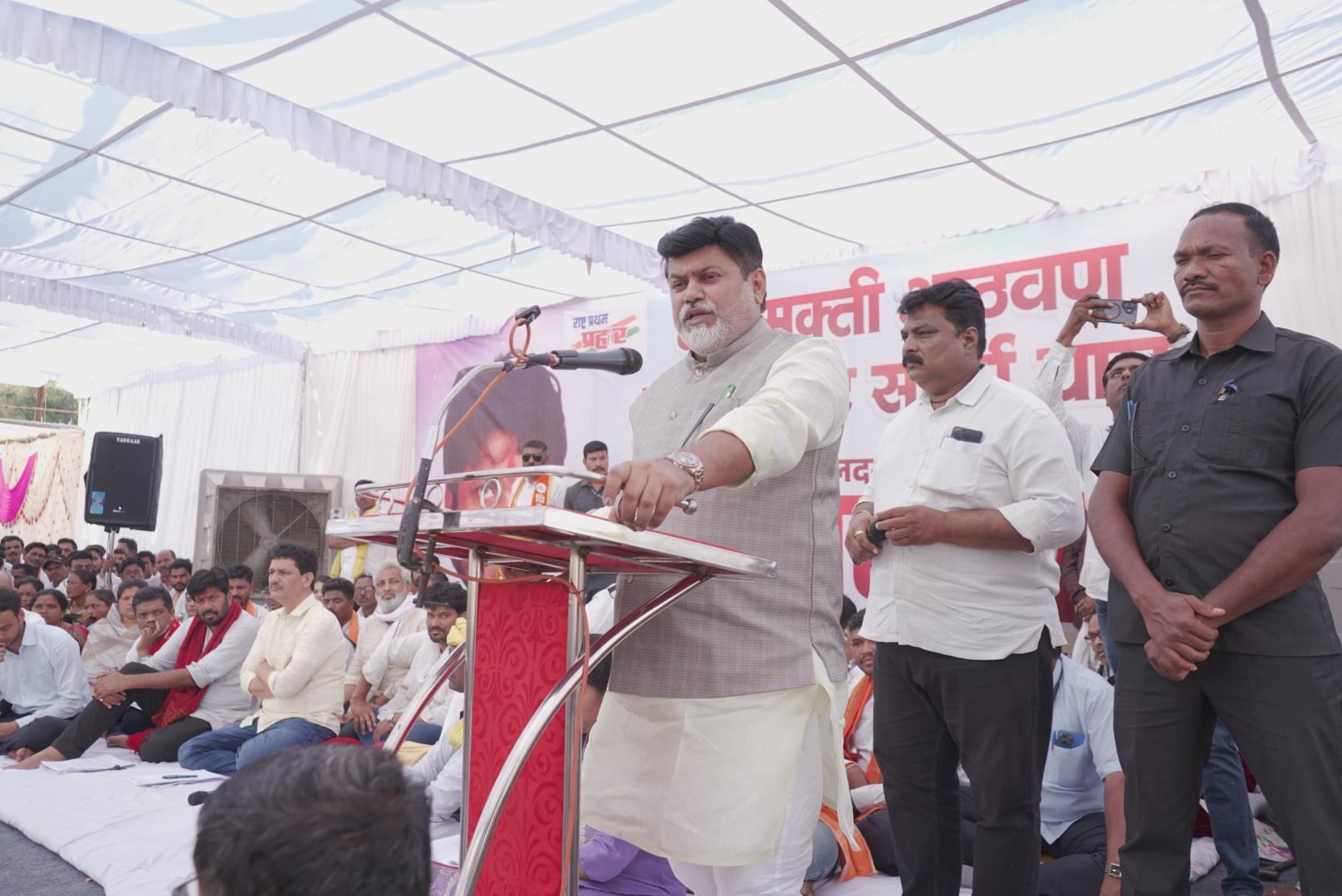 Maha leads in attracting FDI, to release saffron paper on present status