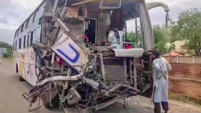 6 Amarnath returnees died in Buldhana highway bus crash