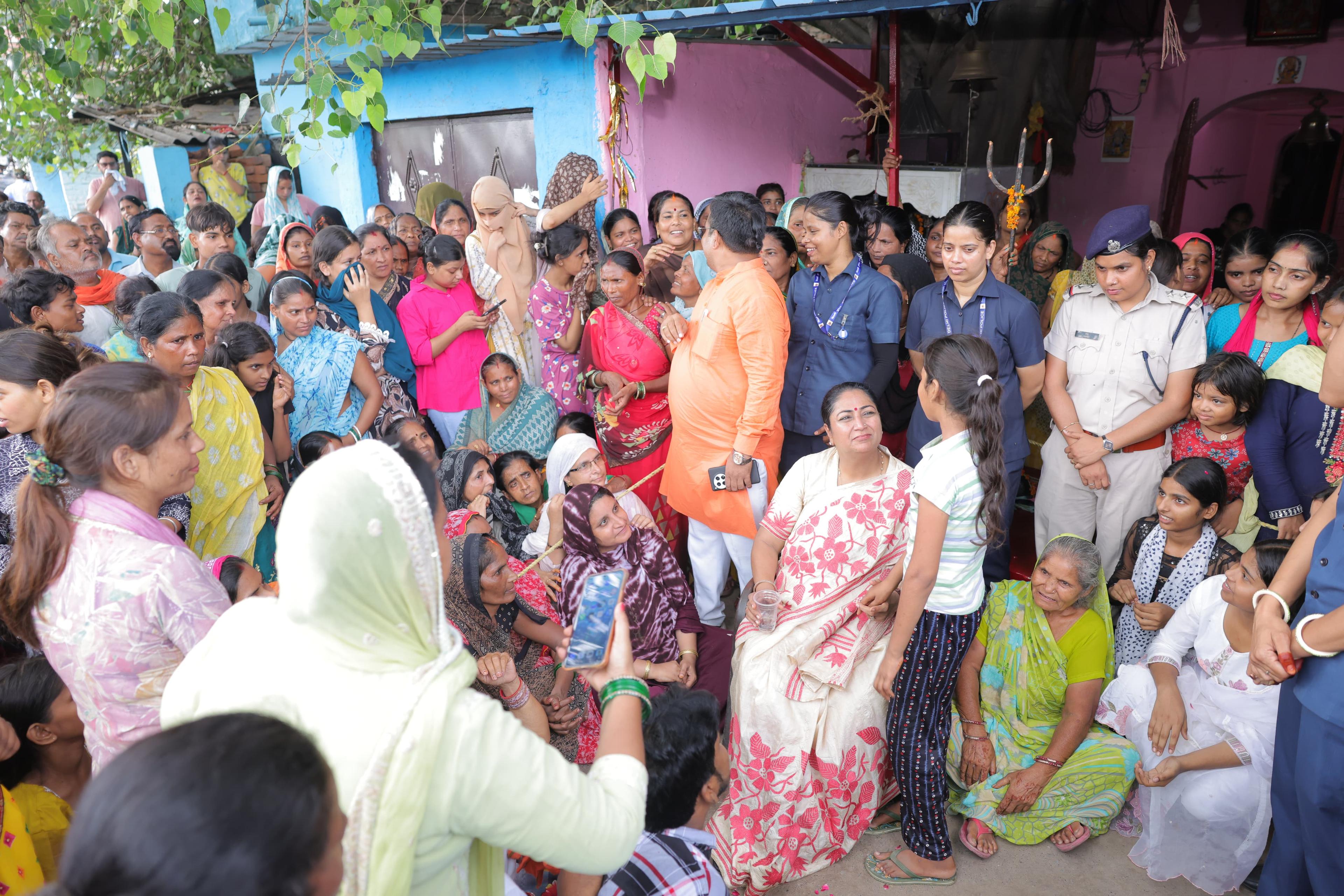 Delhi CM slams AAP leaders for spreading rumours on slum demolitions