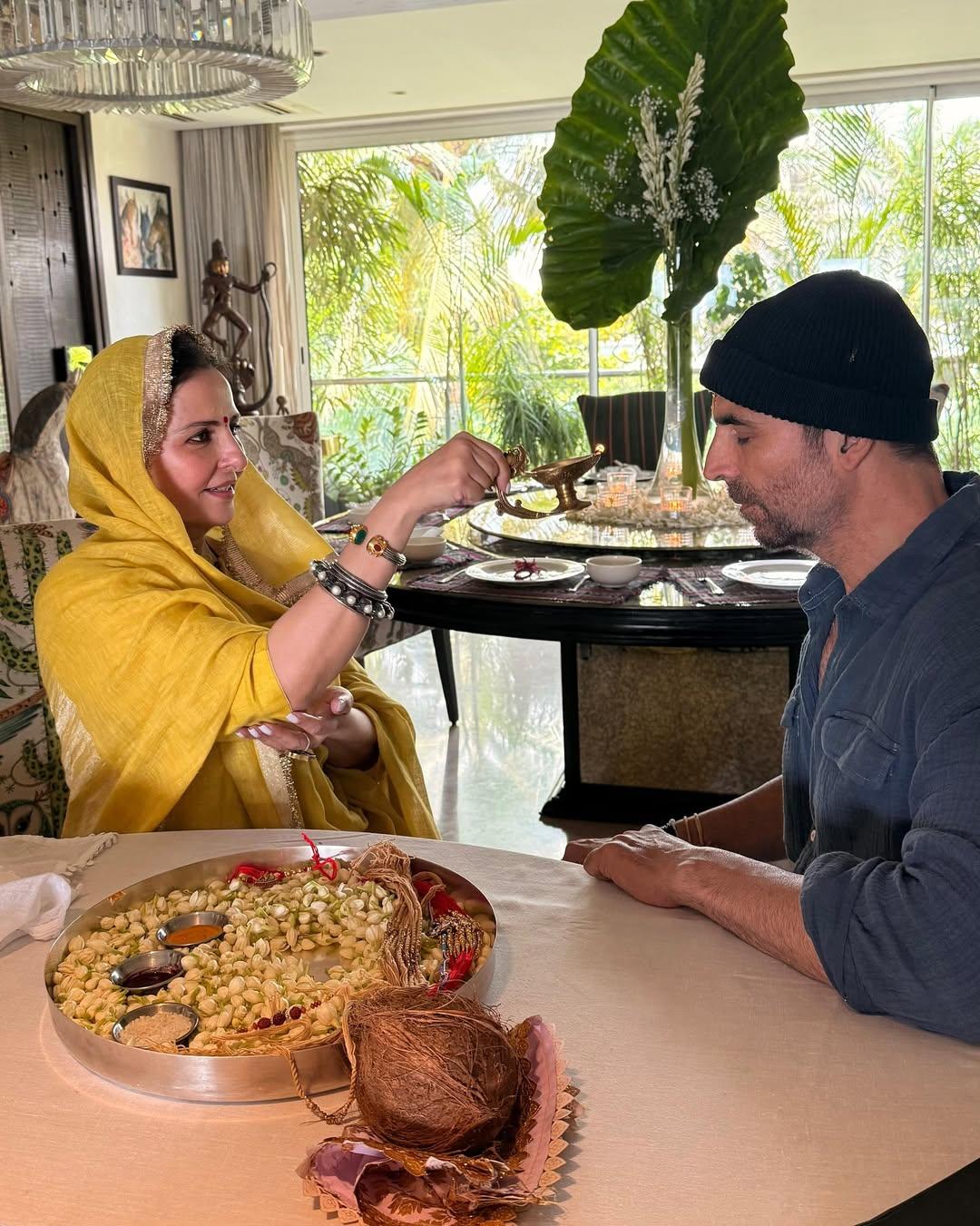 Raksha Bandhan: Akshay Kumar celebrates festival with sister Alka, remembers late mother