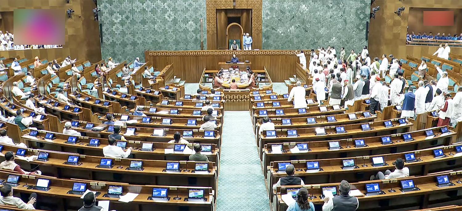 LS: YSRCP terms Amaravati Bill 'hopeless', stages walkout
