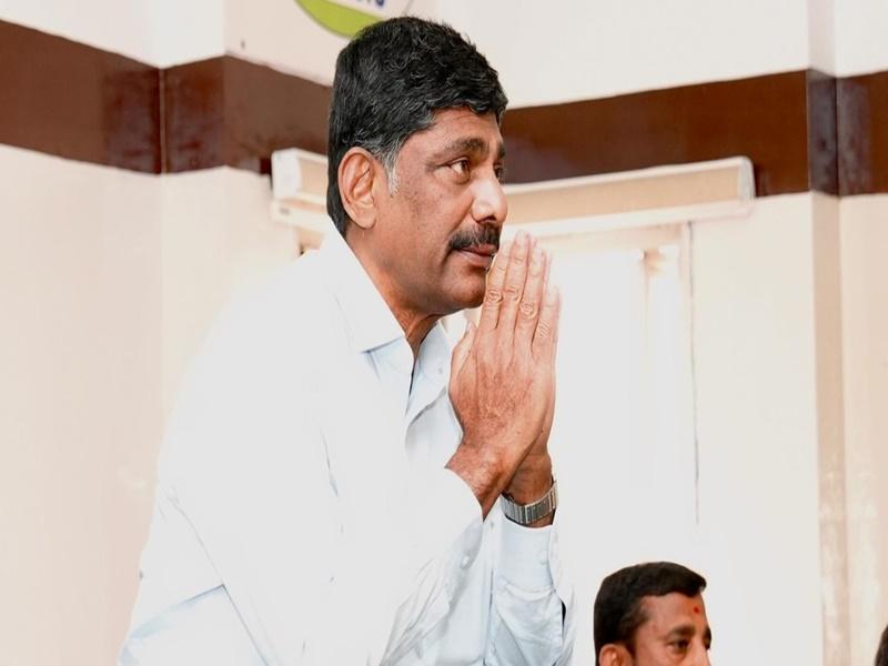 Karnataka: DK Suresh backs Shivakumar, says CM post 'depends on destiny'