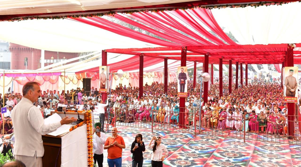 Rahul Gandhi’s RS ticket pick sends strong message to workers: Himachal CM