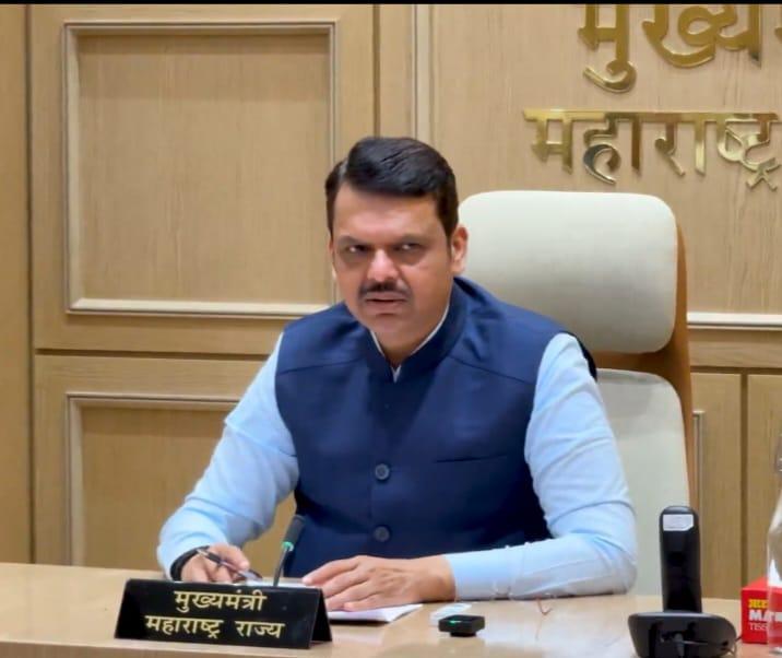 CM Fadnavis reviews impact of US tariff hikes in Maharashtra