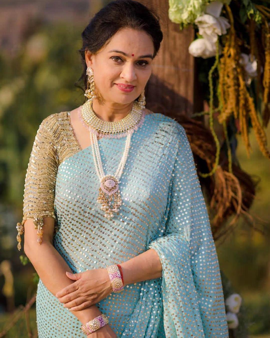 Padmini Kolhapure says she will forever cherish the moments shared with Dharmendra