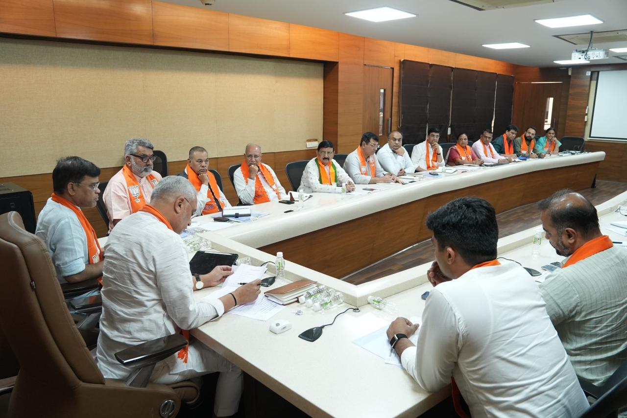Gujarat: Key BJP meet to be held tomorrow for local polls