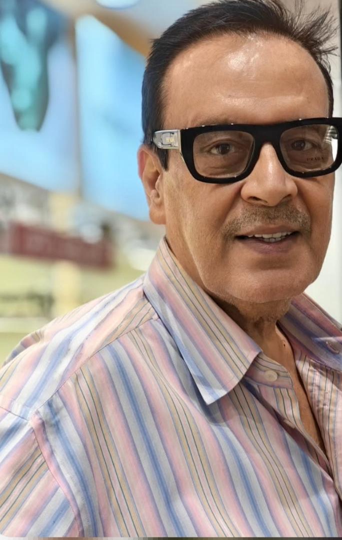 Deepak Parashar on how eight-hour shift demand by Deepika Padukone offers no benefit to small actors