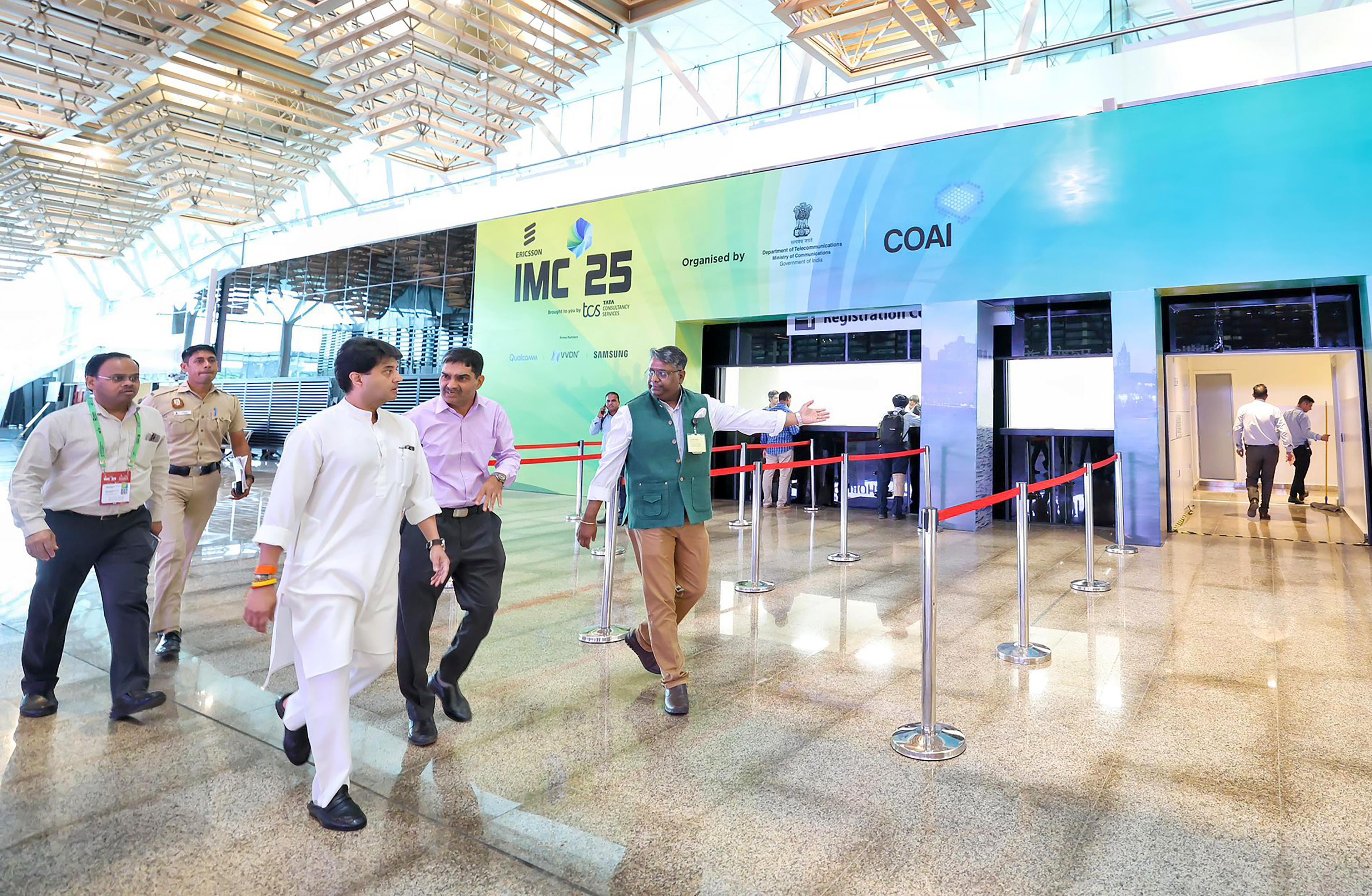 India Mobile Congress helping promote indigenisation in telecom sector: Industry leaders