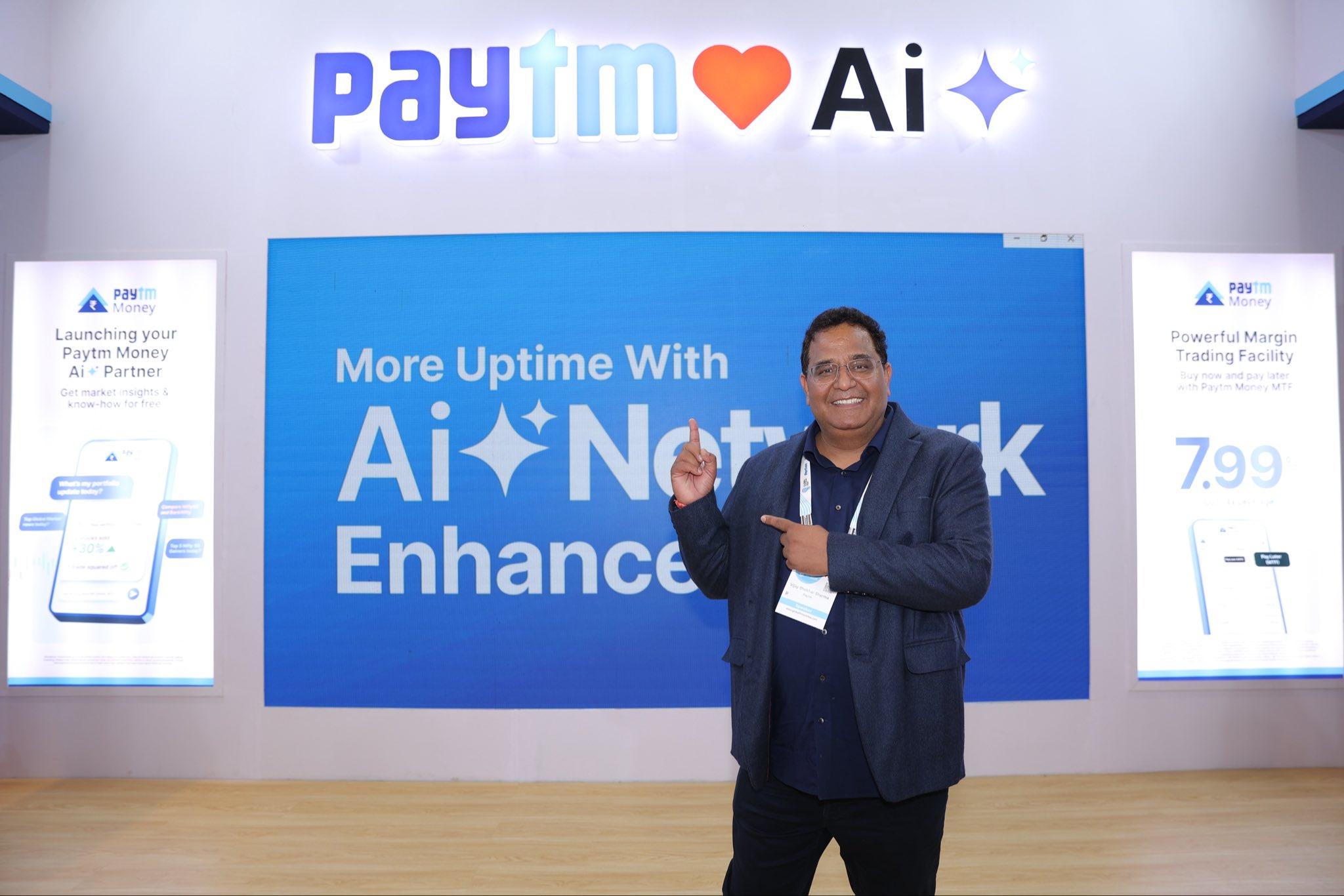 Vijay Shekhar Sharma takes Mumbai Metro on his way to Global Fintech Festival