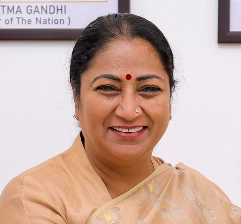 Delhi CM forms expert panel to finalise city’s official logo