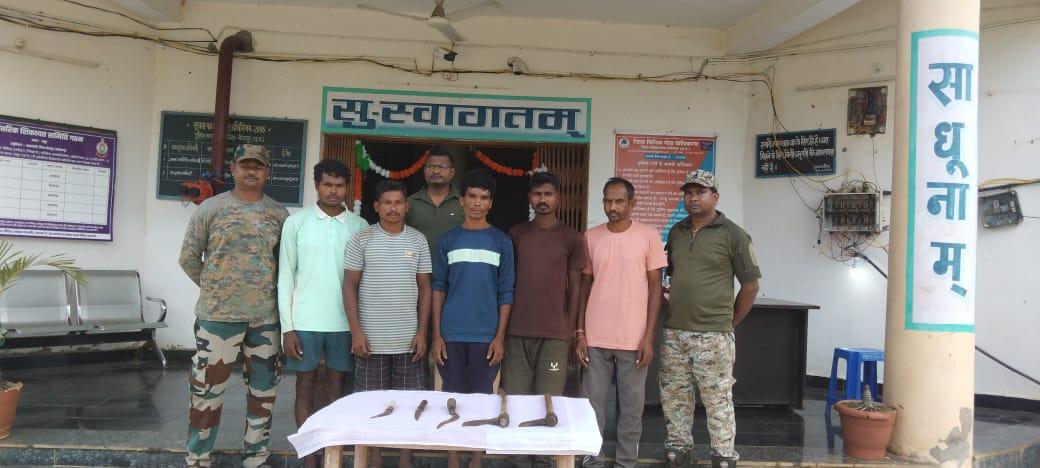 Chh’garh: 7 Maoists arrested for killings of villagers suspected as informers