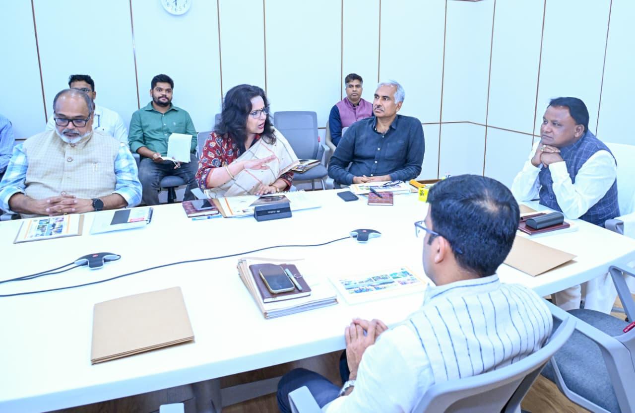 Odisha CM directs departments to submit DMF audit and annual reports