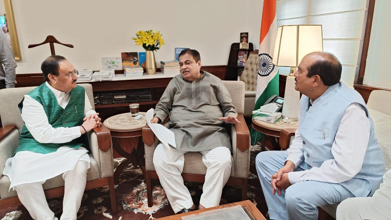 Centre will do everything for reconstruction in monsoon-hit HP: Nitin Gadkari assures JP Nadda