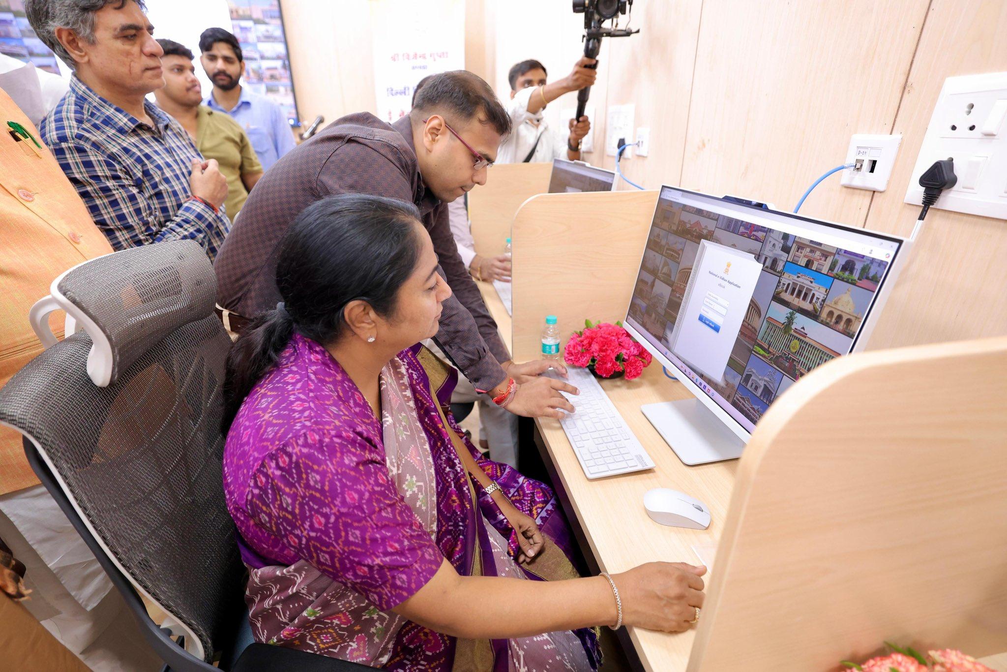 Delhi CM visits centre for MLAs’ training in paperless legislative functioning