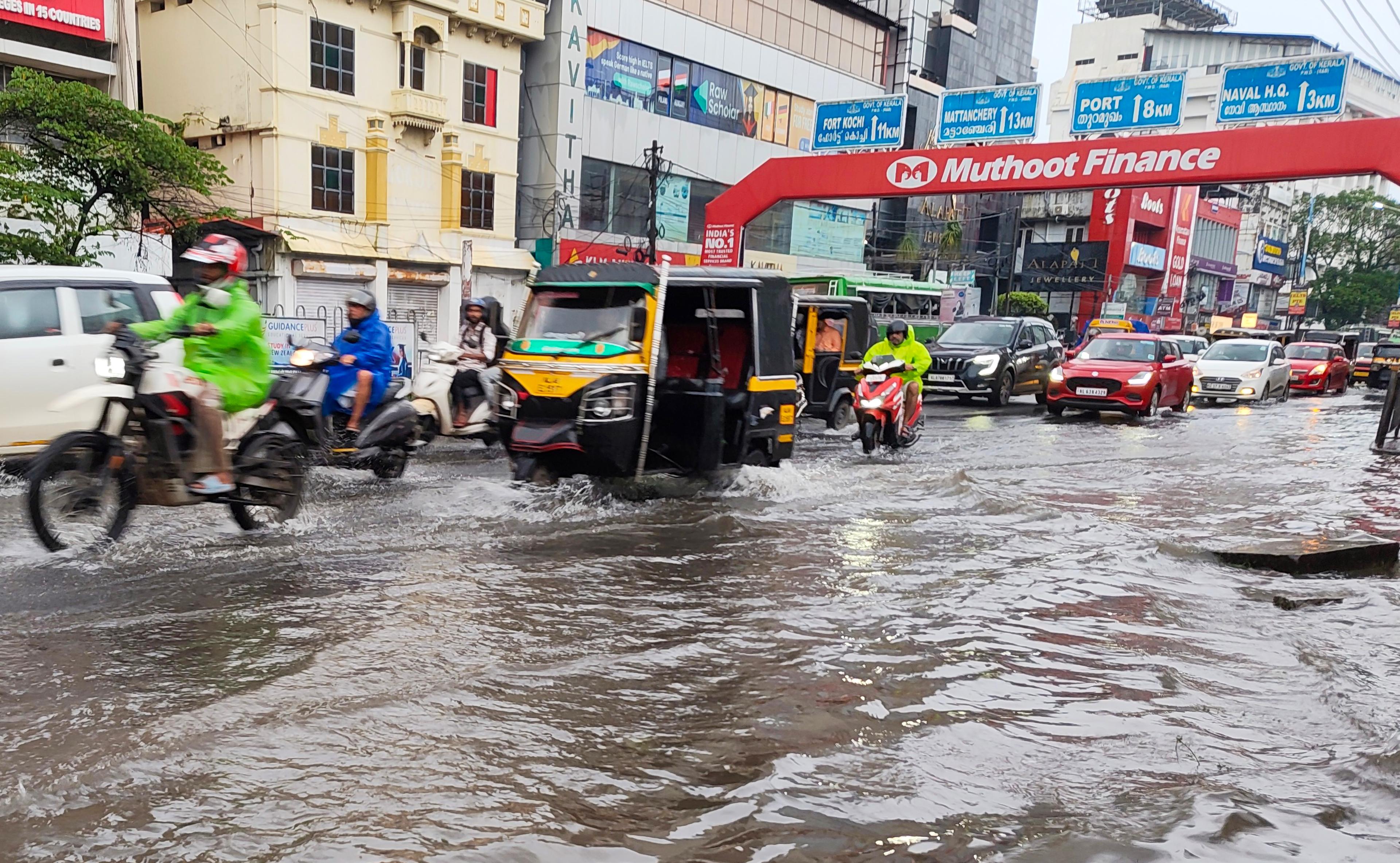 Yellow alert in 9 Kerala districts as heavy rain causes widespread disruption