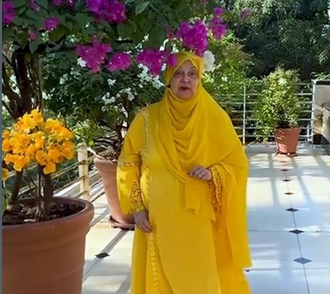 Saira Banu’s New Year wish: May it bring a lot of joy, good health and happiness