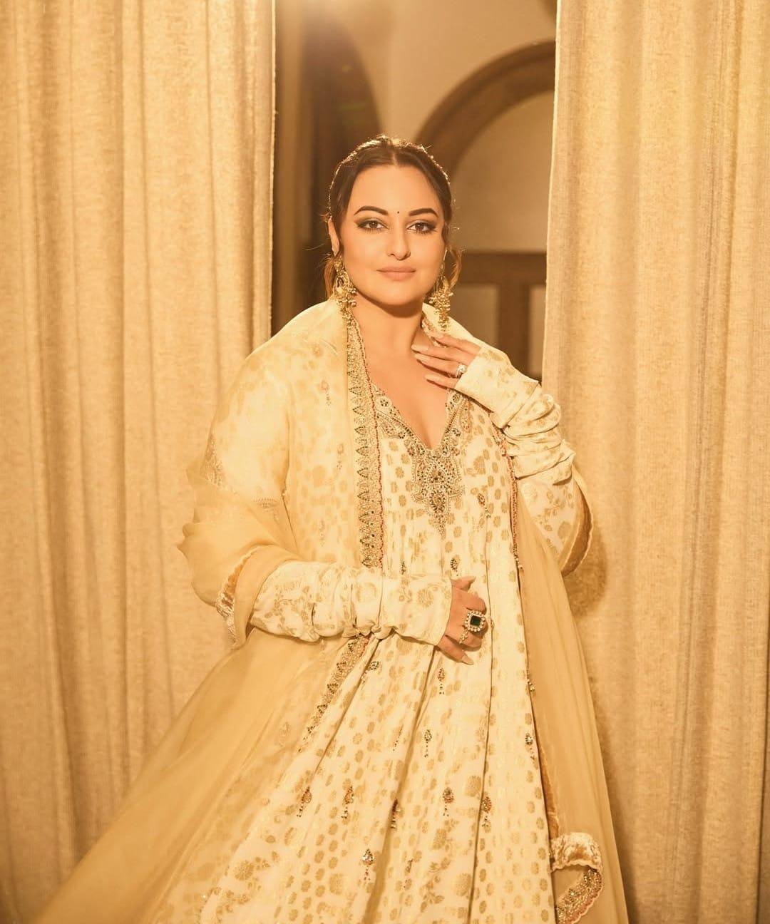 Sonakshi Sinha’s reaction to her pregnancy rumours hilarious