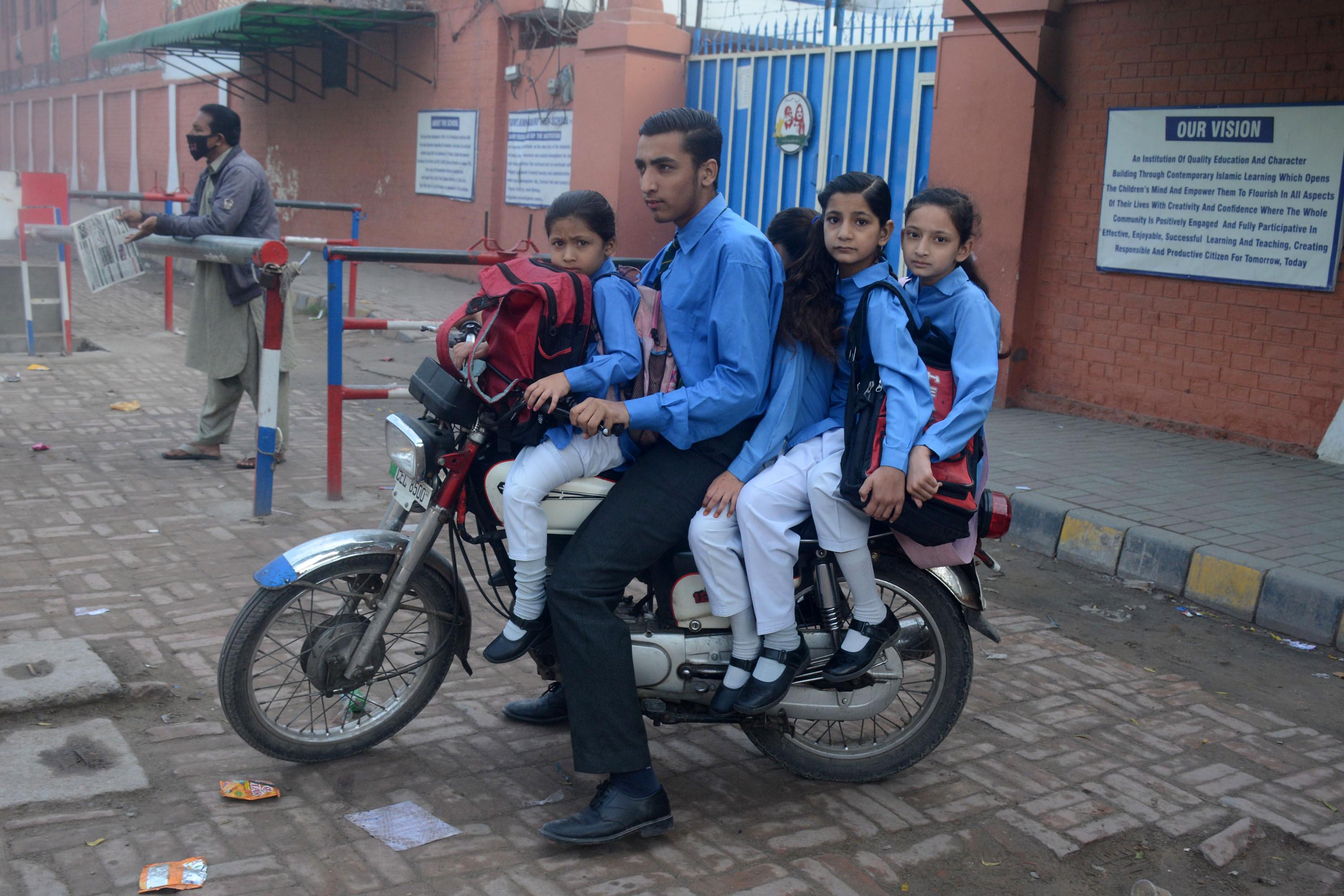 Pakistan's education crisis becoming its most severe economic vulnerability: Report