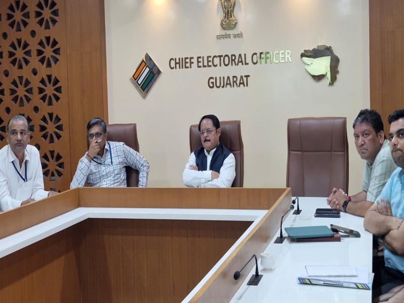 Gujarat: Sandip Sagale assumes charge as state Chief Electoral Officer