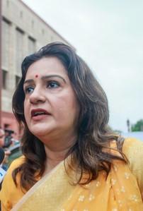 'Is asking questions same as speaking Pak’s language?' Priyanka Chaturvedi slams govt