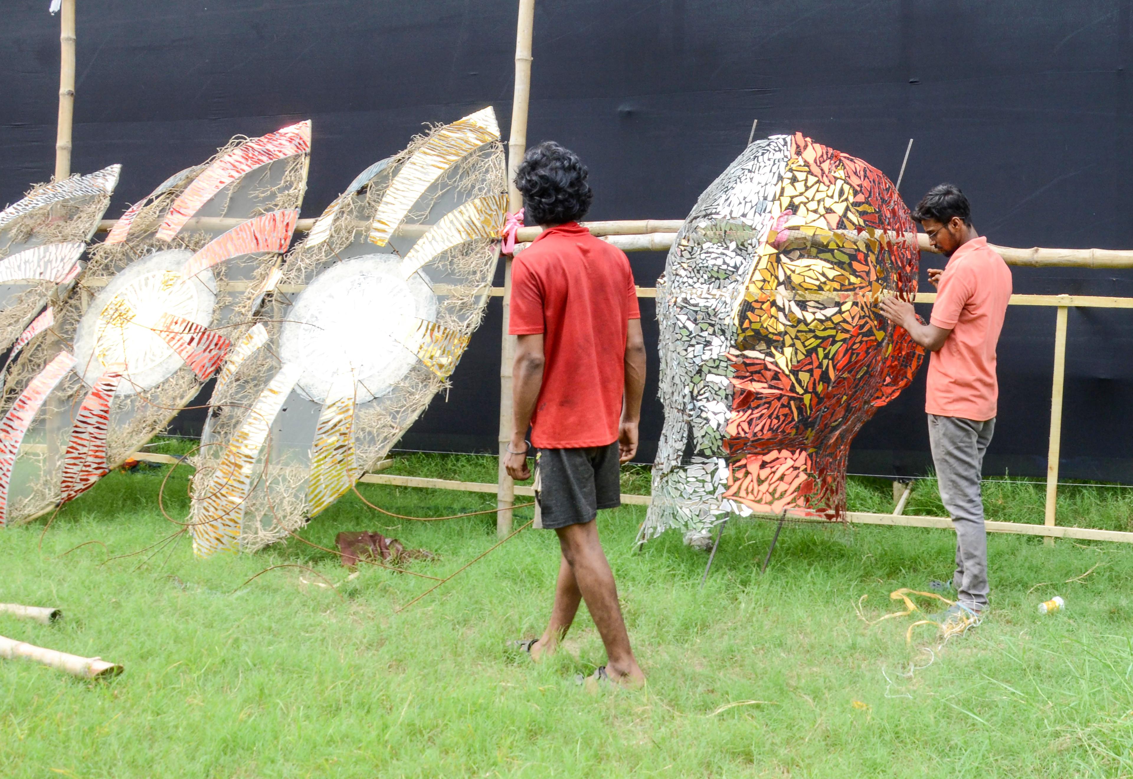 Kolkata Durga puja committee to highlight 'harassment' of Bengali migrant workers
