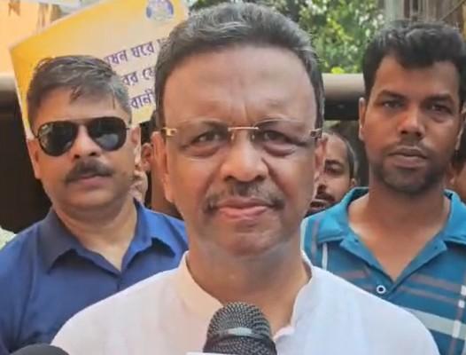 'Voting right granted by Constitution, not by EC or BJP': Bengal minister Firhad Hakim