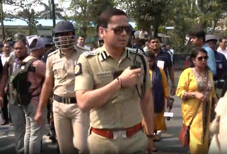 Kolkata police make extensive security arrangements for Dol Yatra and Holi